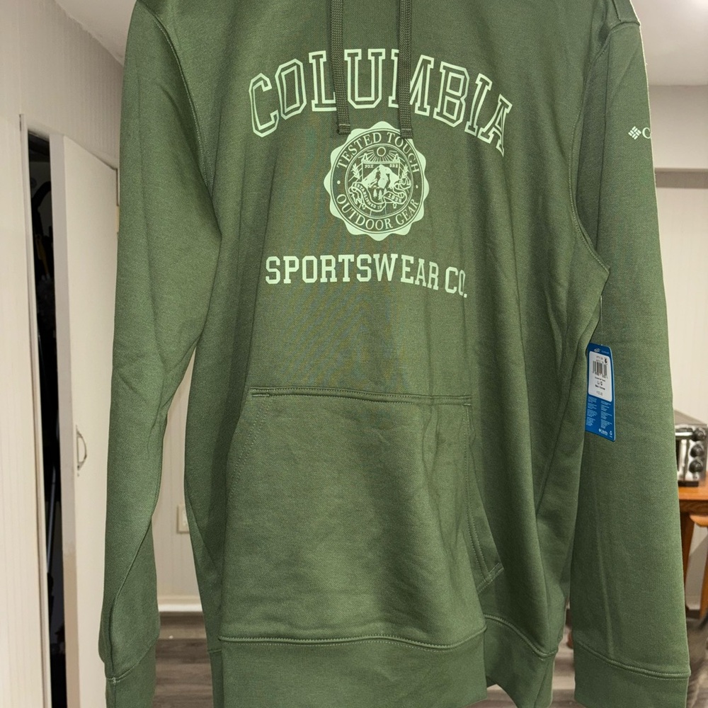 Columbia sportswear olive Green Hoodie nwt